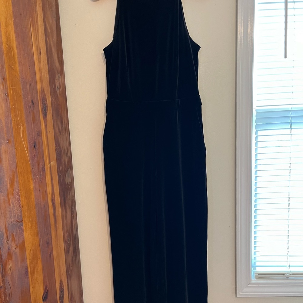 Boden NWOT Black Velvet Jumpsuit with side pockets Size 4